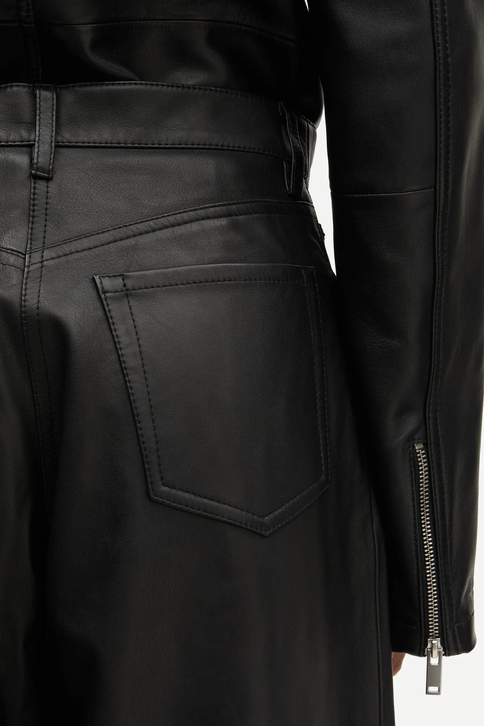 Saharpal Trousers Black