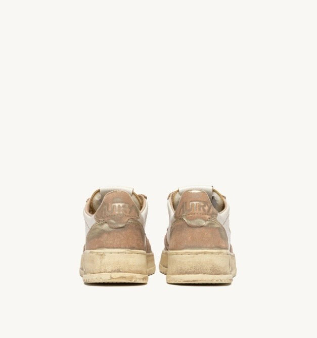 MT10 Baskets Medalist Low Super Vintage En Cuir Argent Et Platine