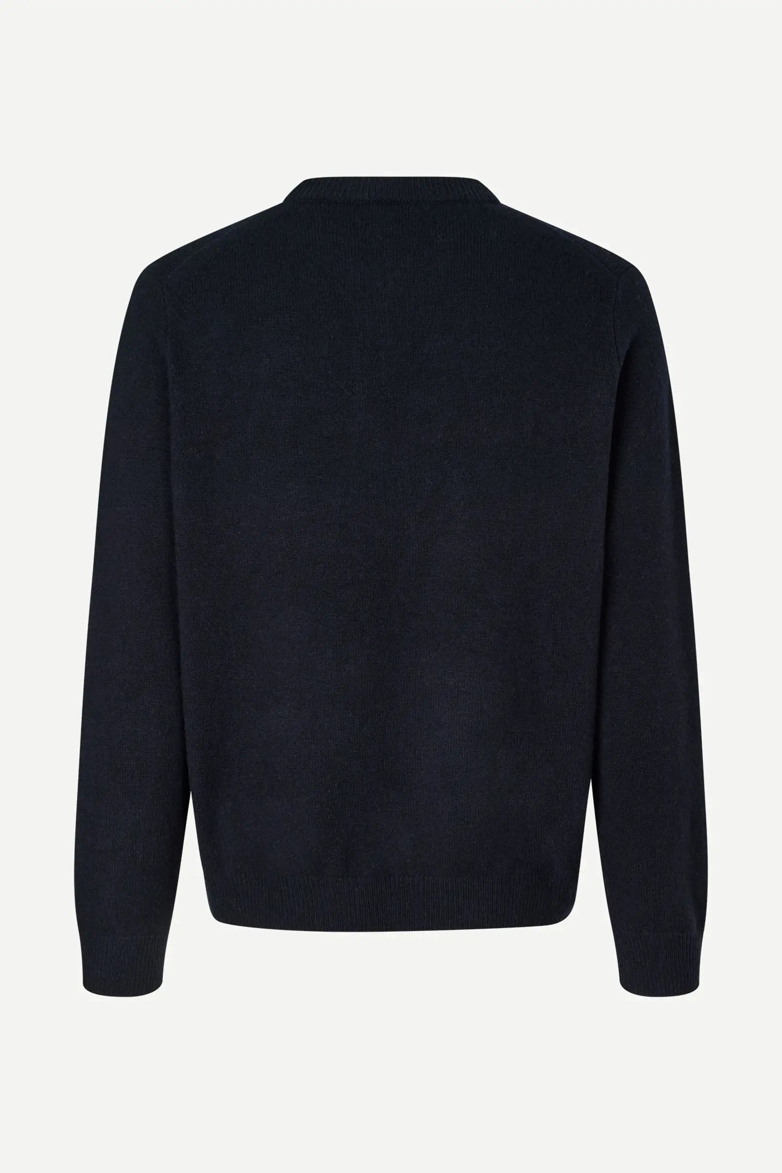 Isak Knit Sweater Salute