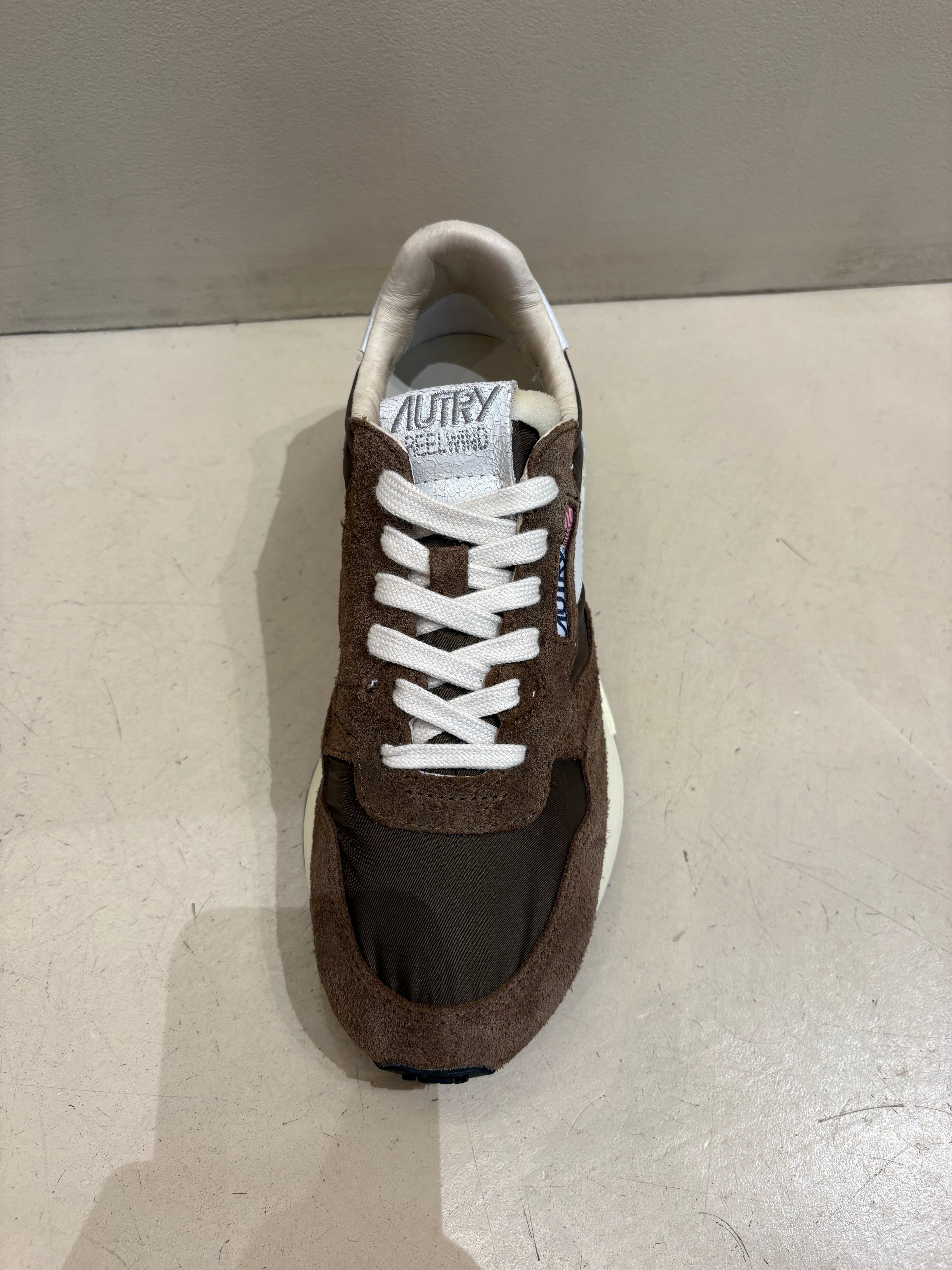 NC39 Basket Reelwind Nylon Crack White Tundra