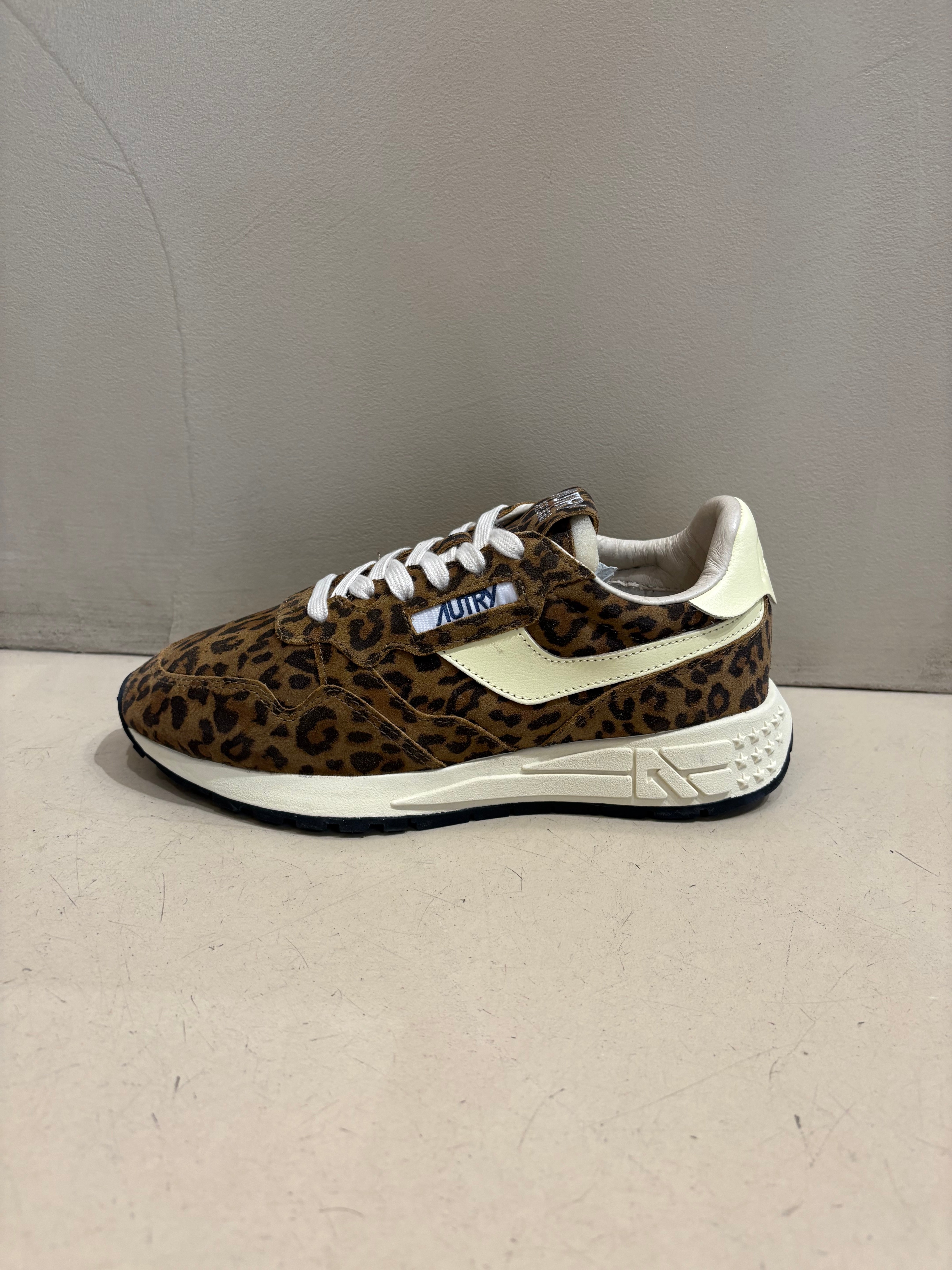 UJ02 Basket Reelwind Suede Leather Light Leopard Rutabaga