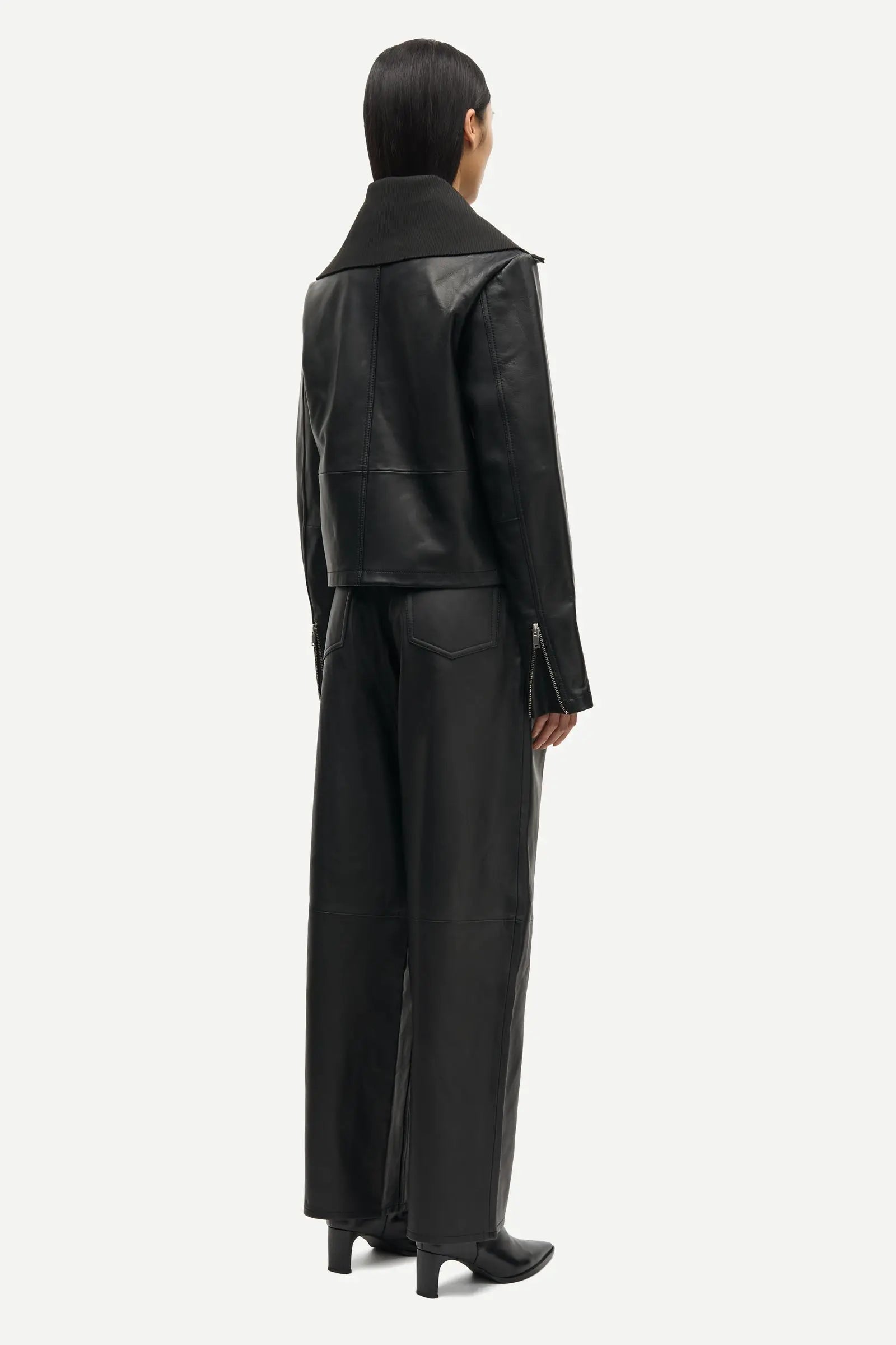 Saharpal Trousers Black