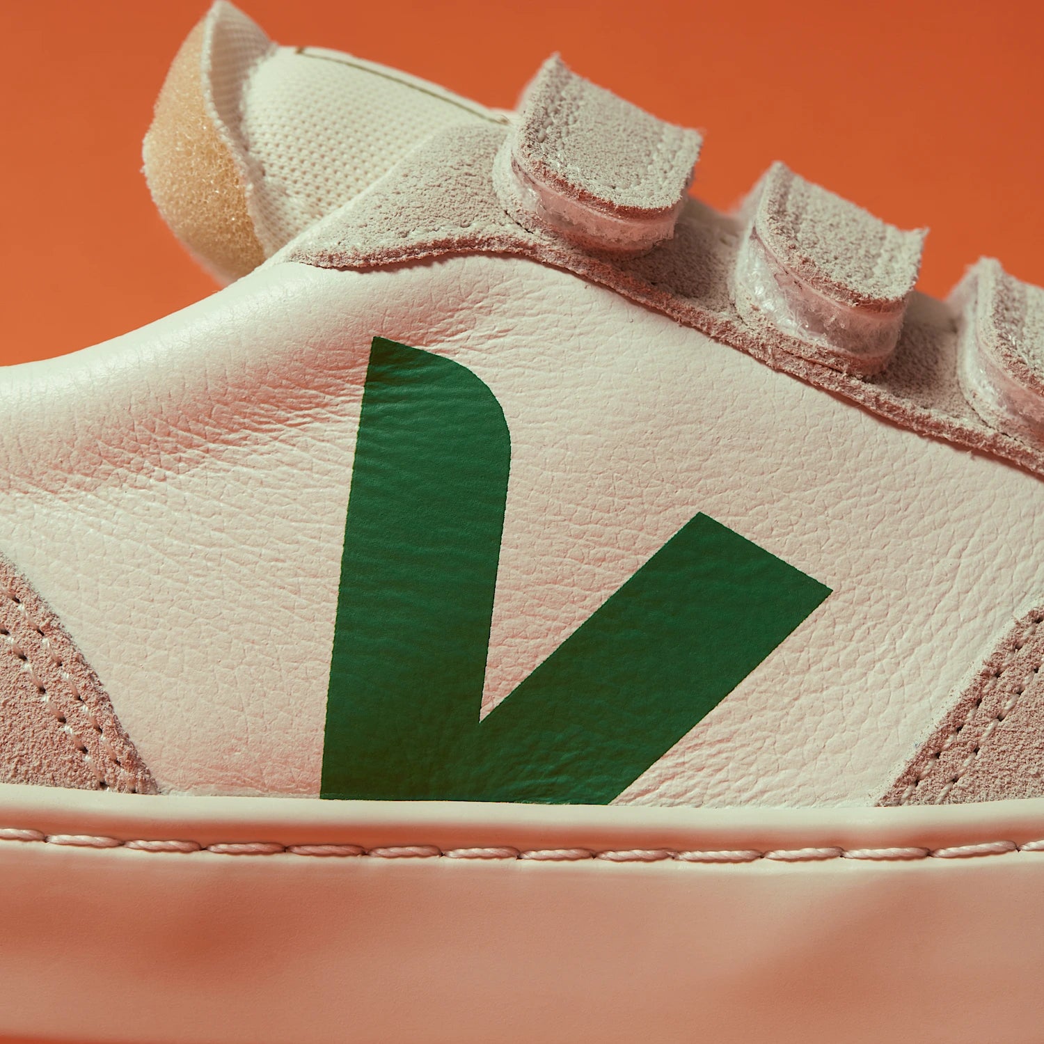 V-90 Leather White Emeraude Enfant