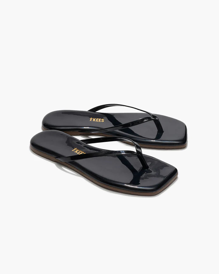 Tong Square Toe Lily Black Licorice