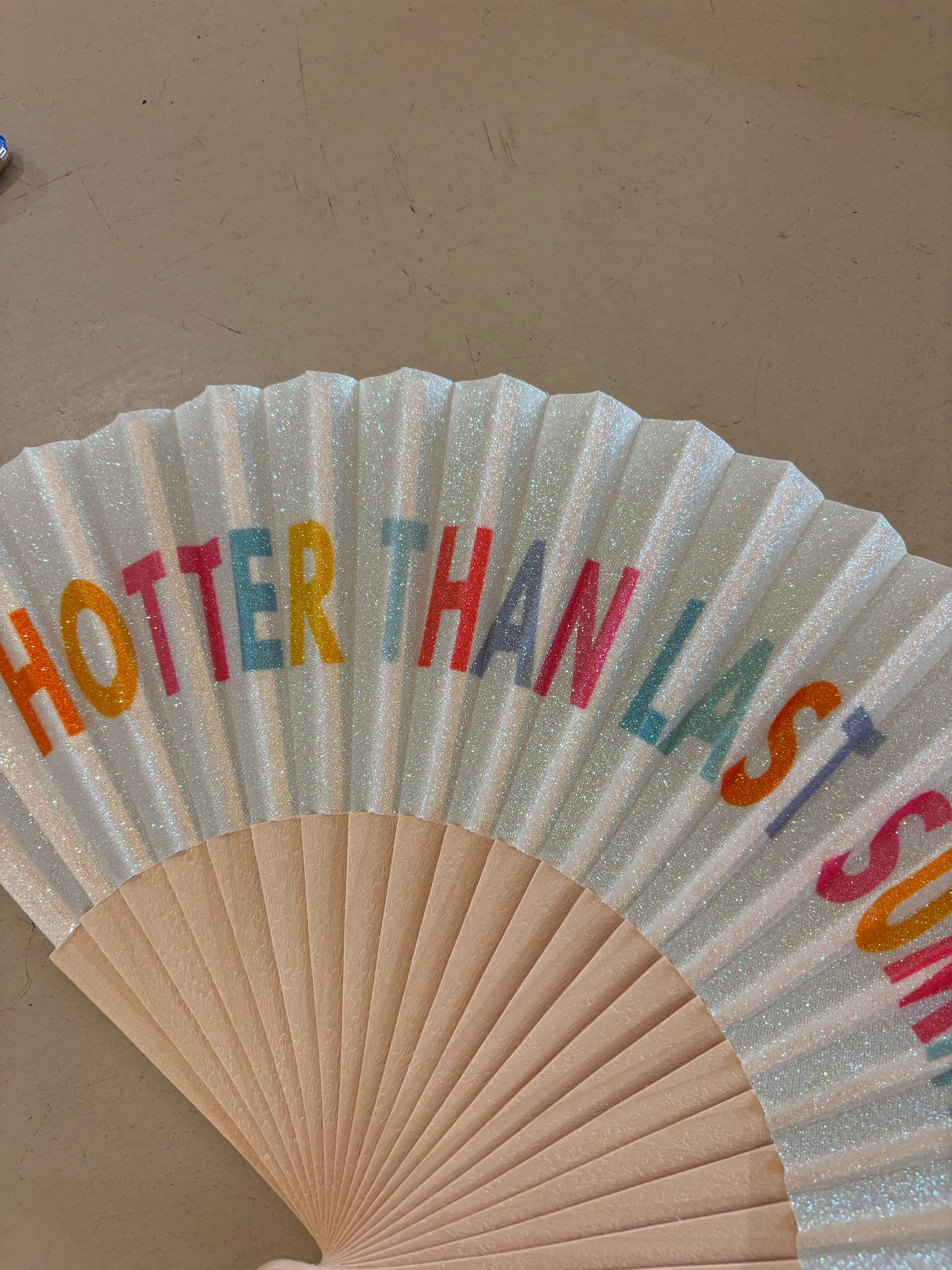 Éventail Galante - Hotter than last summer