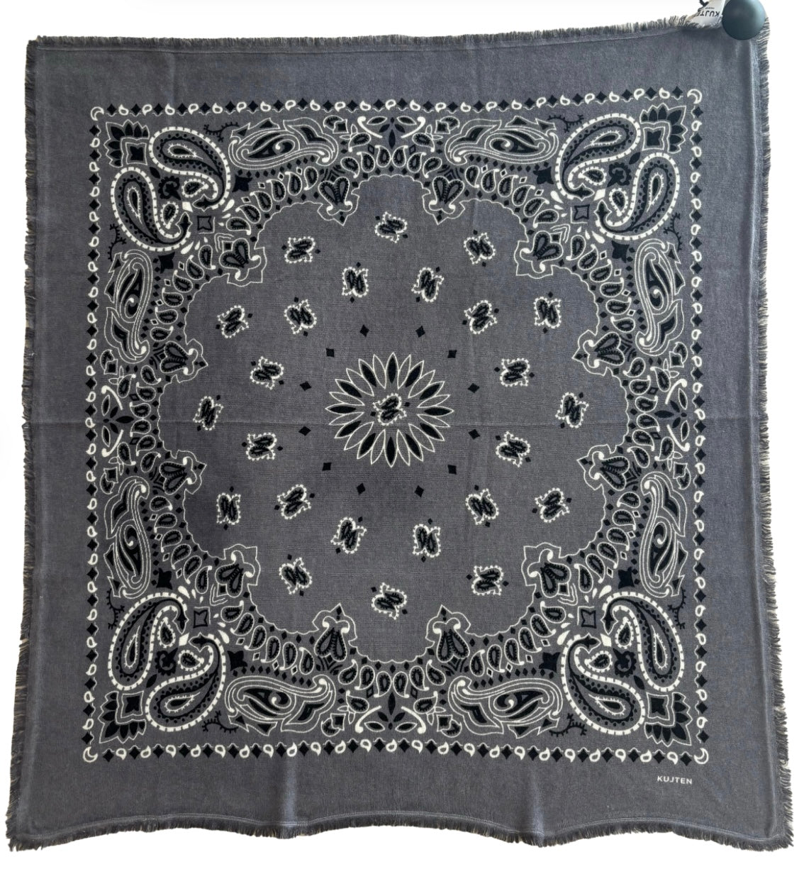 Grand Bandana Hachiko Flanelle