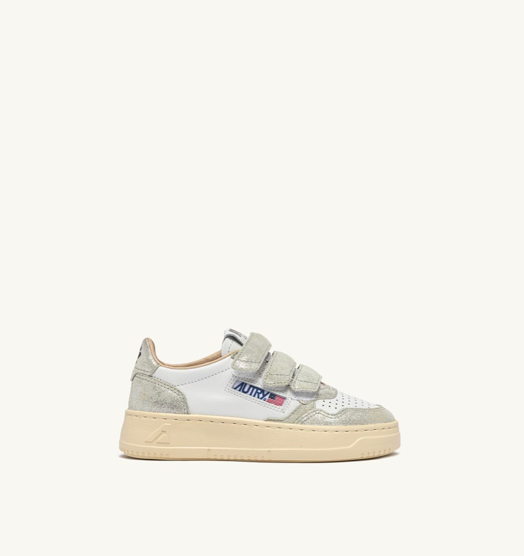 KFJ01 Baskets Medalist Kidstripes bicolore White Silver