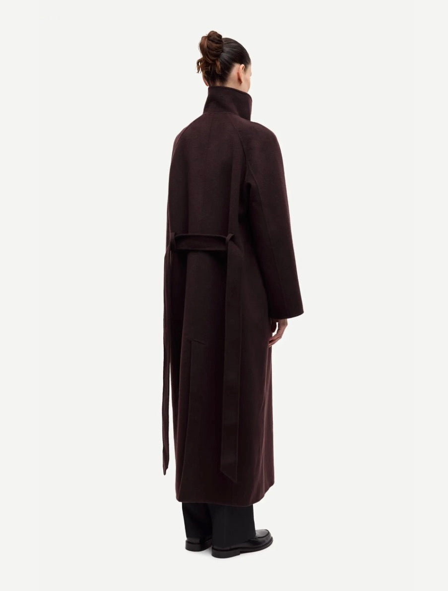 Sahannes Coat Black Coffe
