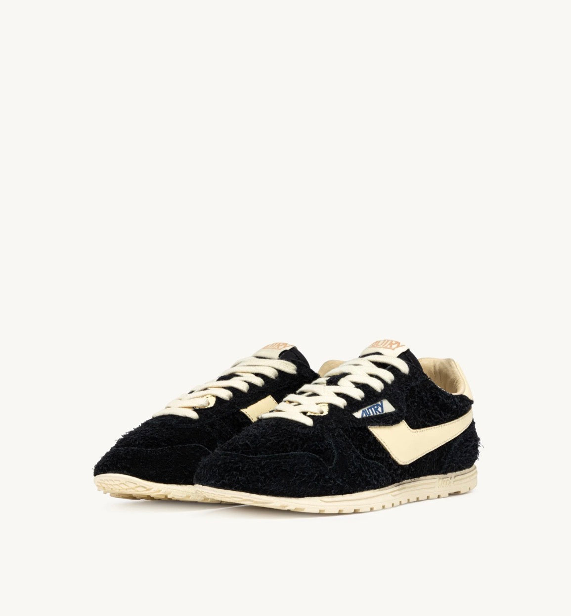 UB27 Basket Windspin Suède Leather Black Rutabaga