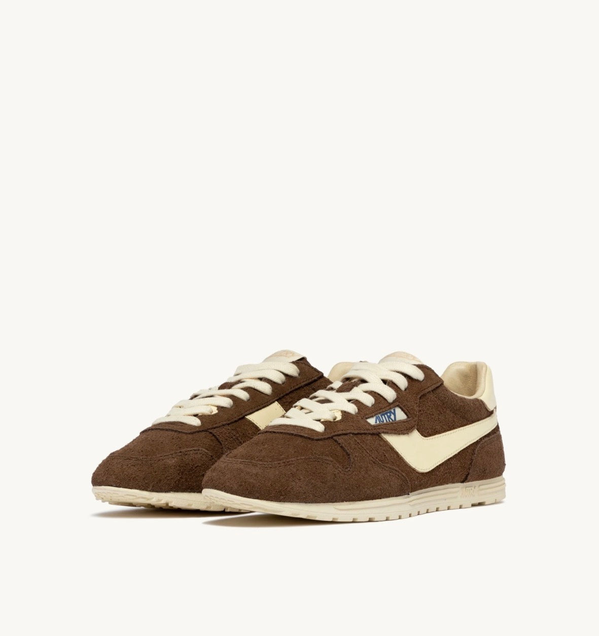 UB37 Basket Windspin Suède Leather Tundra Rutabaga