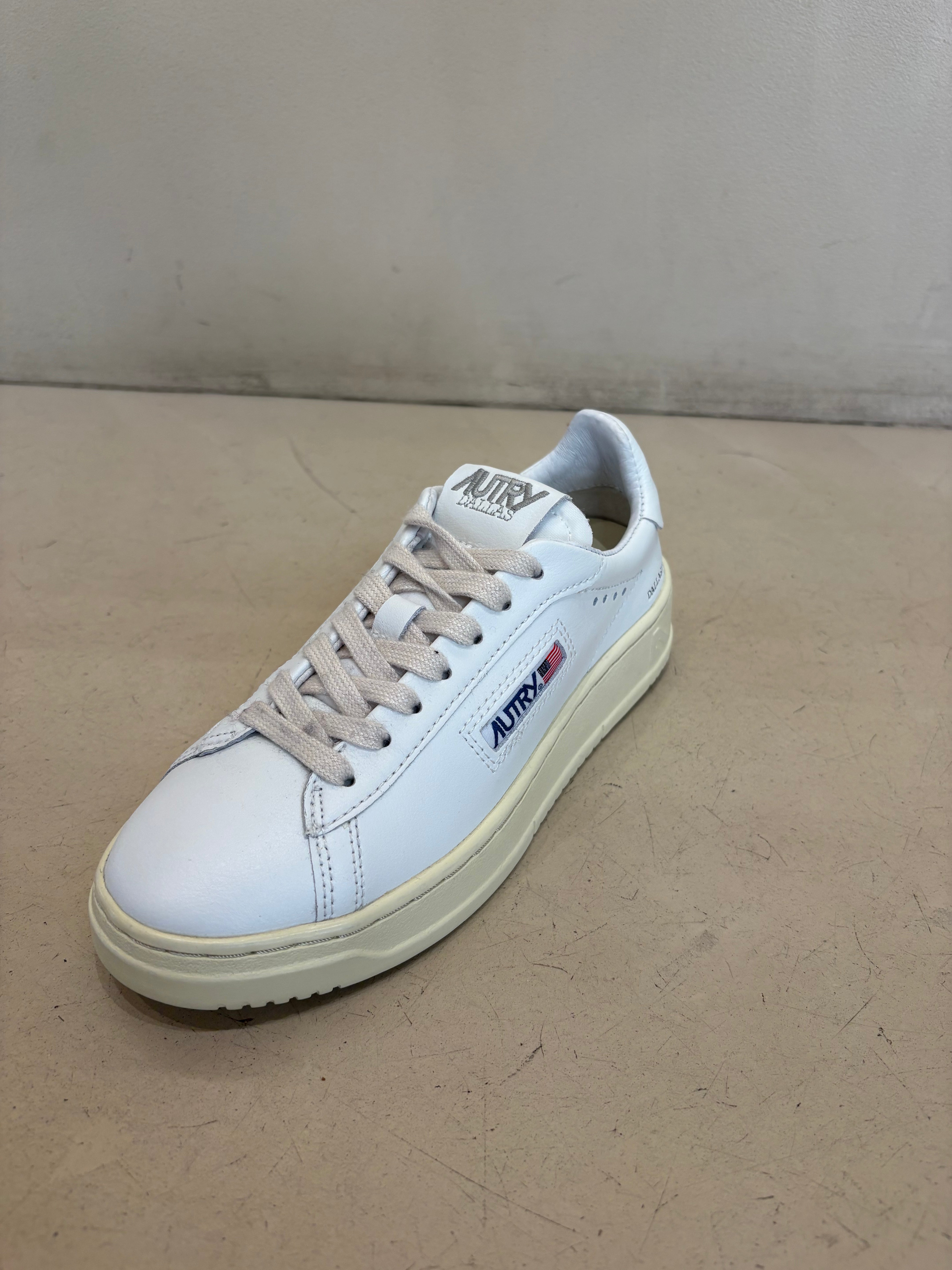 Baskets basses Dallas White TX