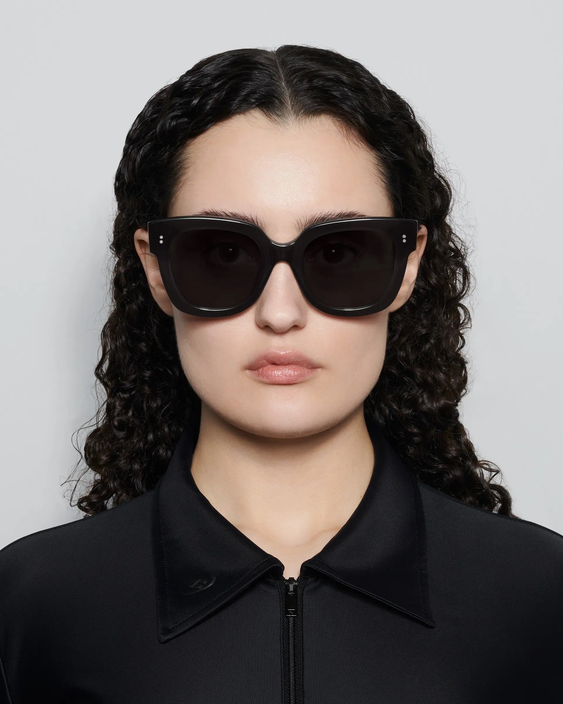 Lunettes 08 Dark Grey