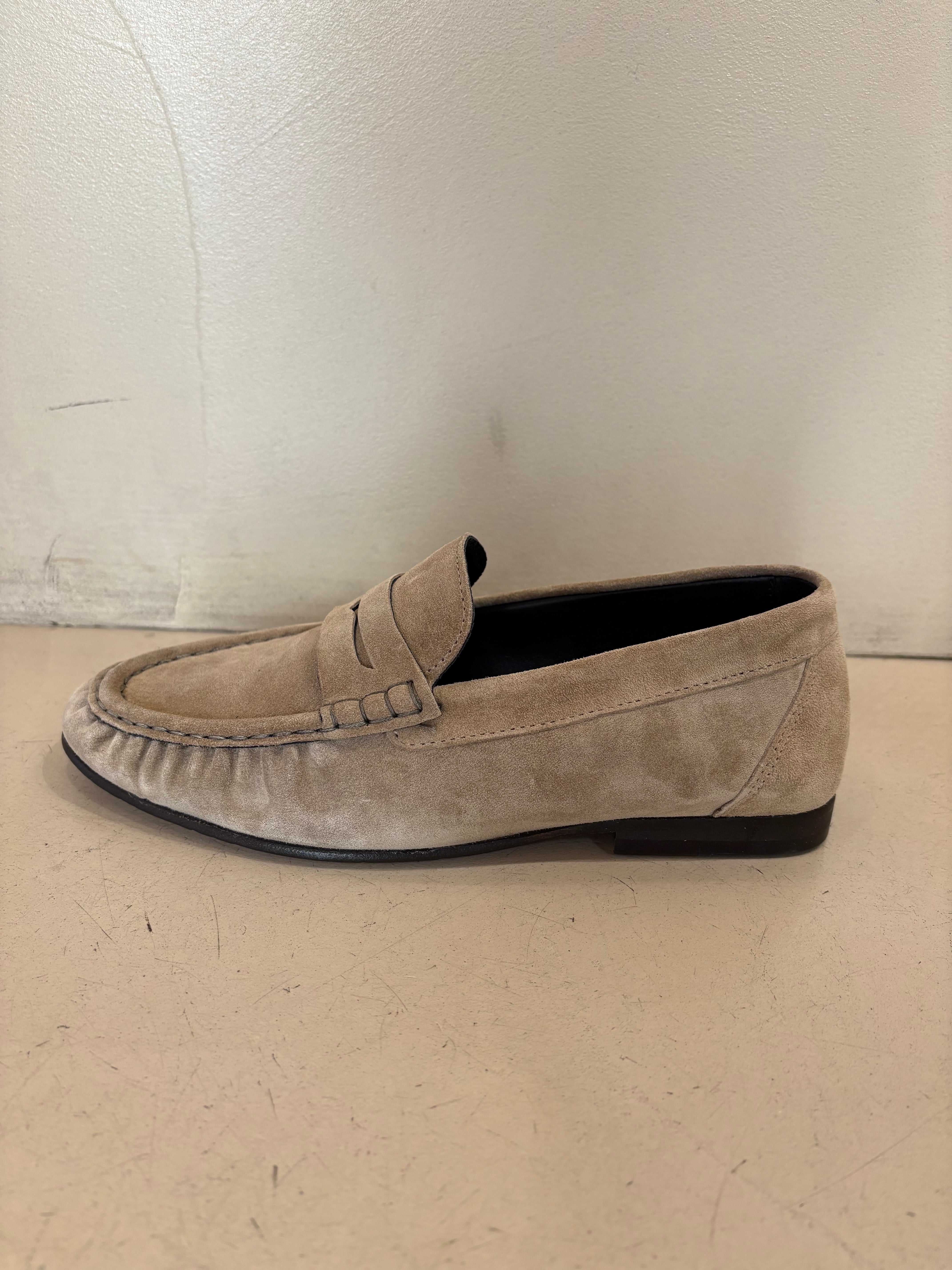 Penny Loafer Wrinkle Suede Light Taupe