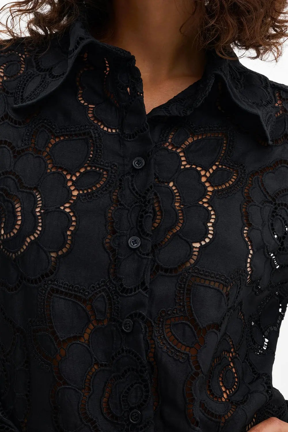 Claudia Short Sleeve Lace Shirt