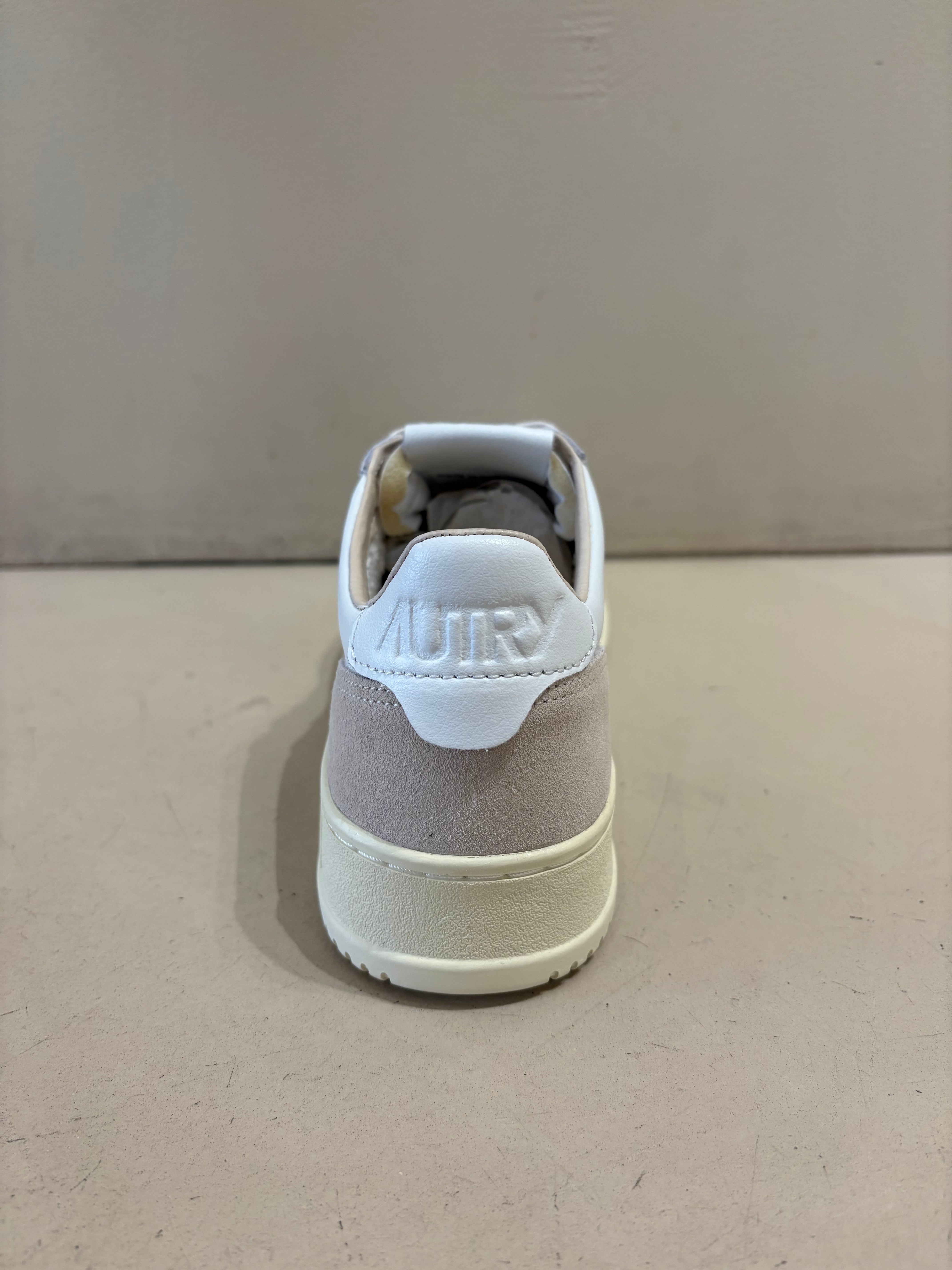 LS33 Medalist Low Cuir et Suede White