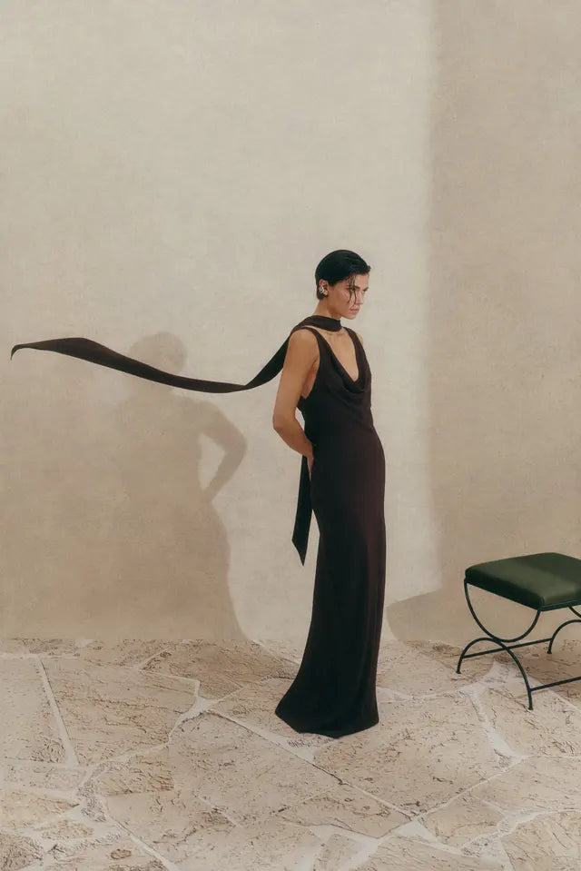 Robe Vida Cowl Neck Maxi Dress Espresso