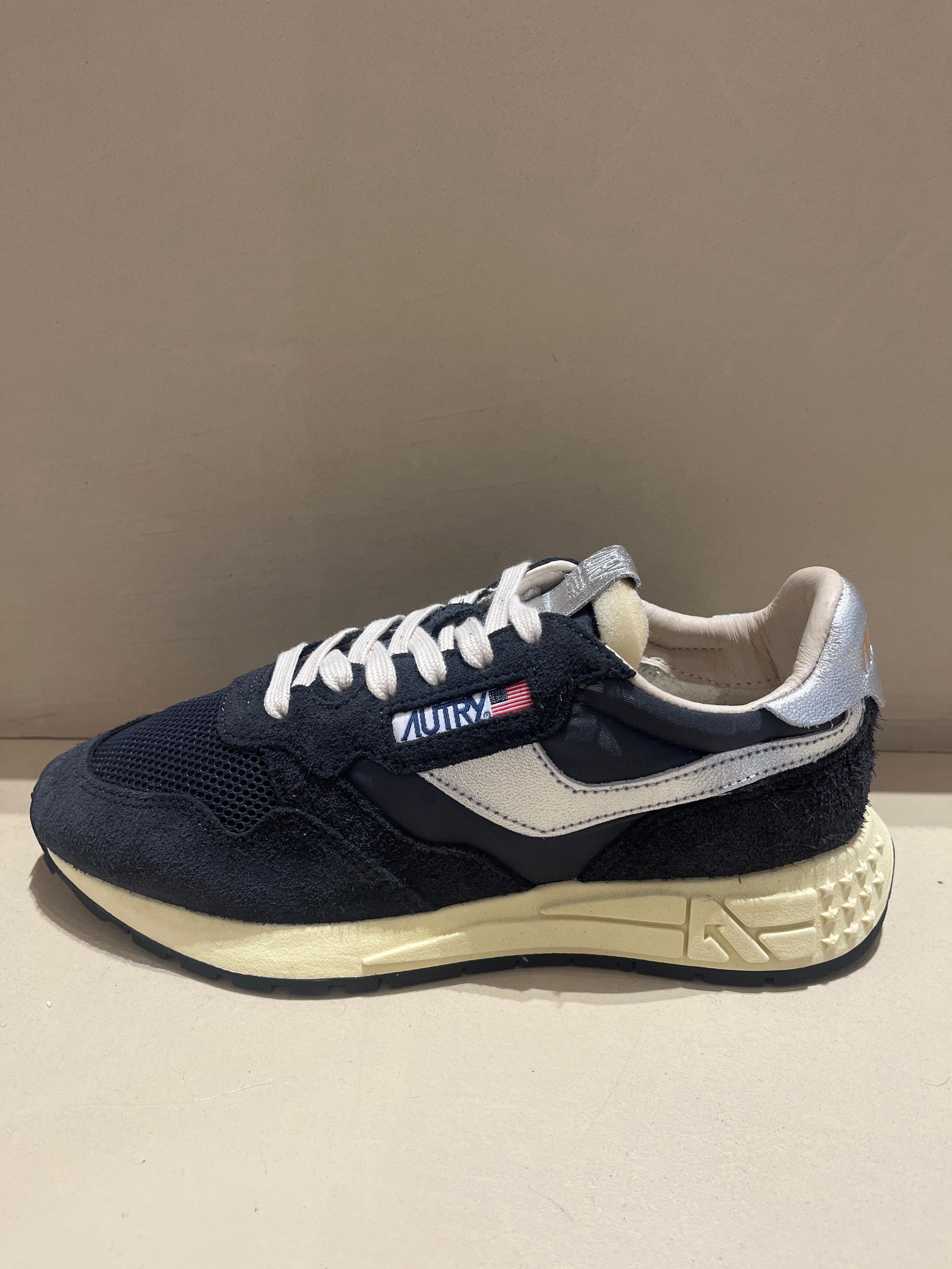 Basket Basses Reelwind Black Silver