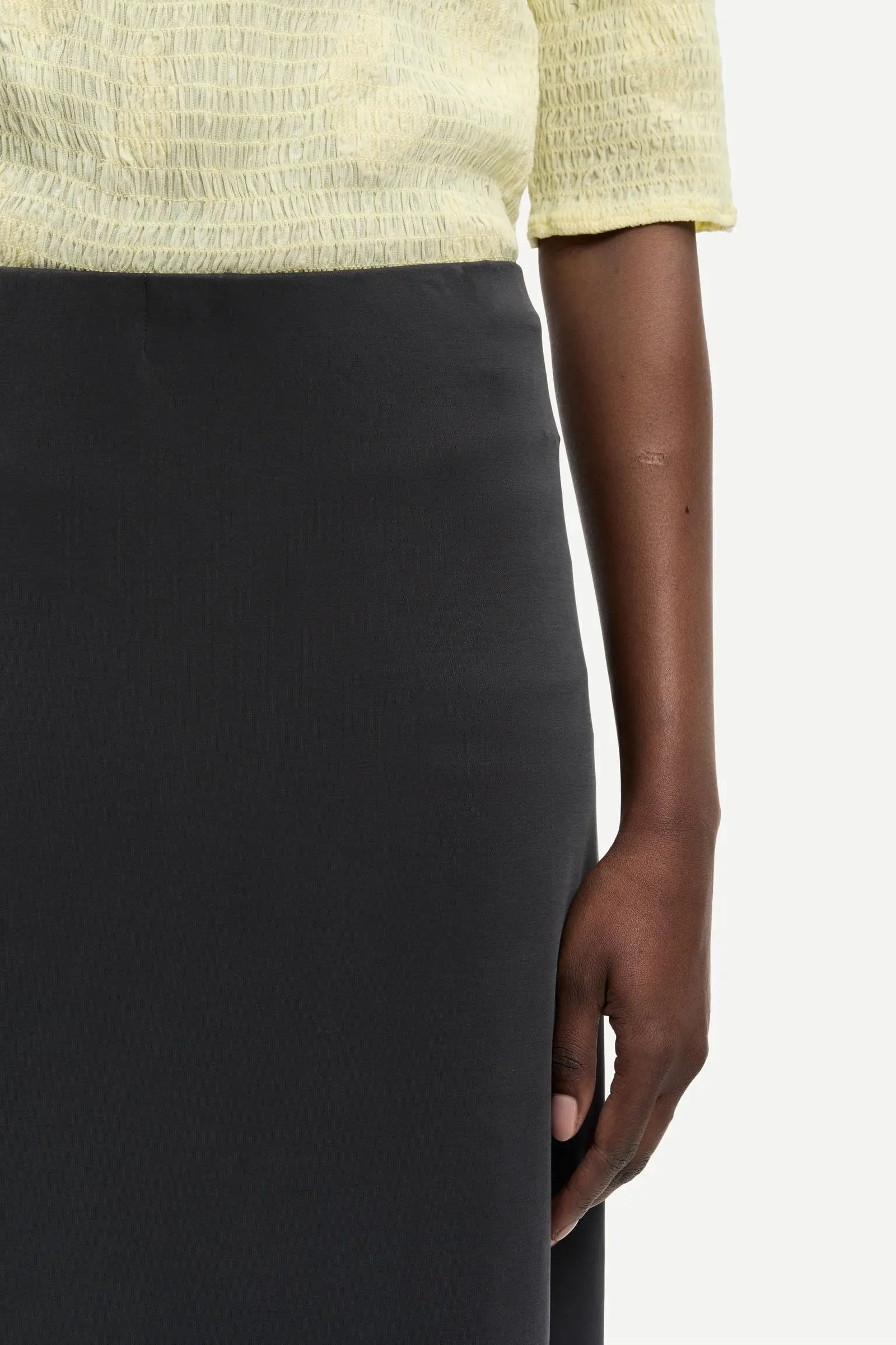 Sasunna Skirt Black