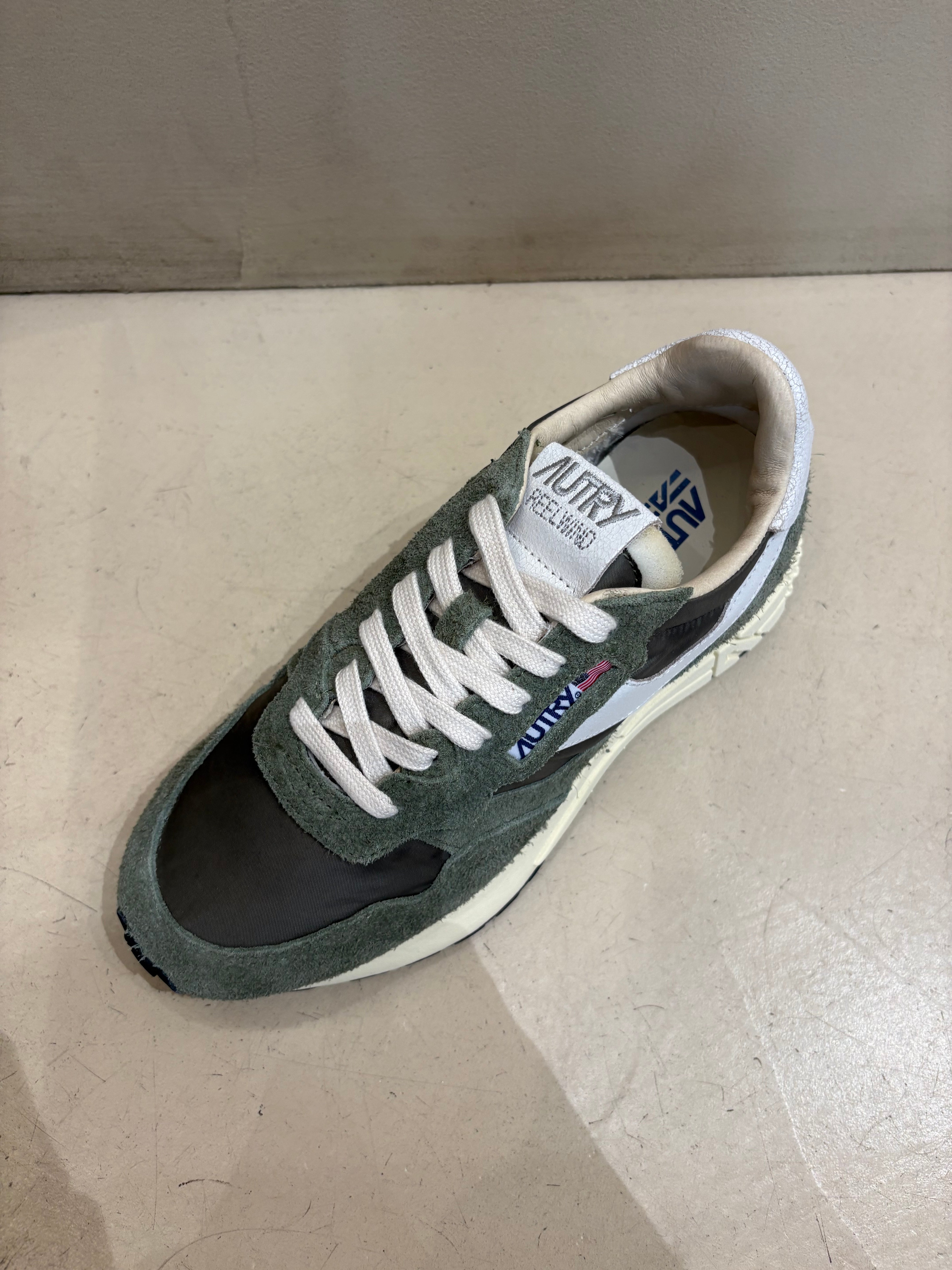 NC37 Basket Reelwind Nylon Crack White Sage