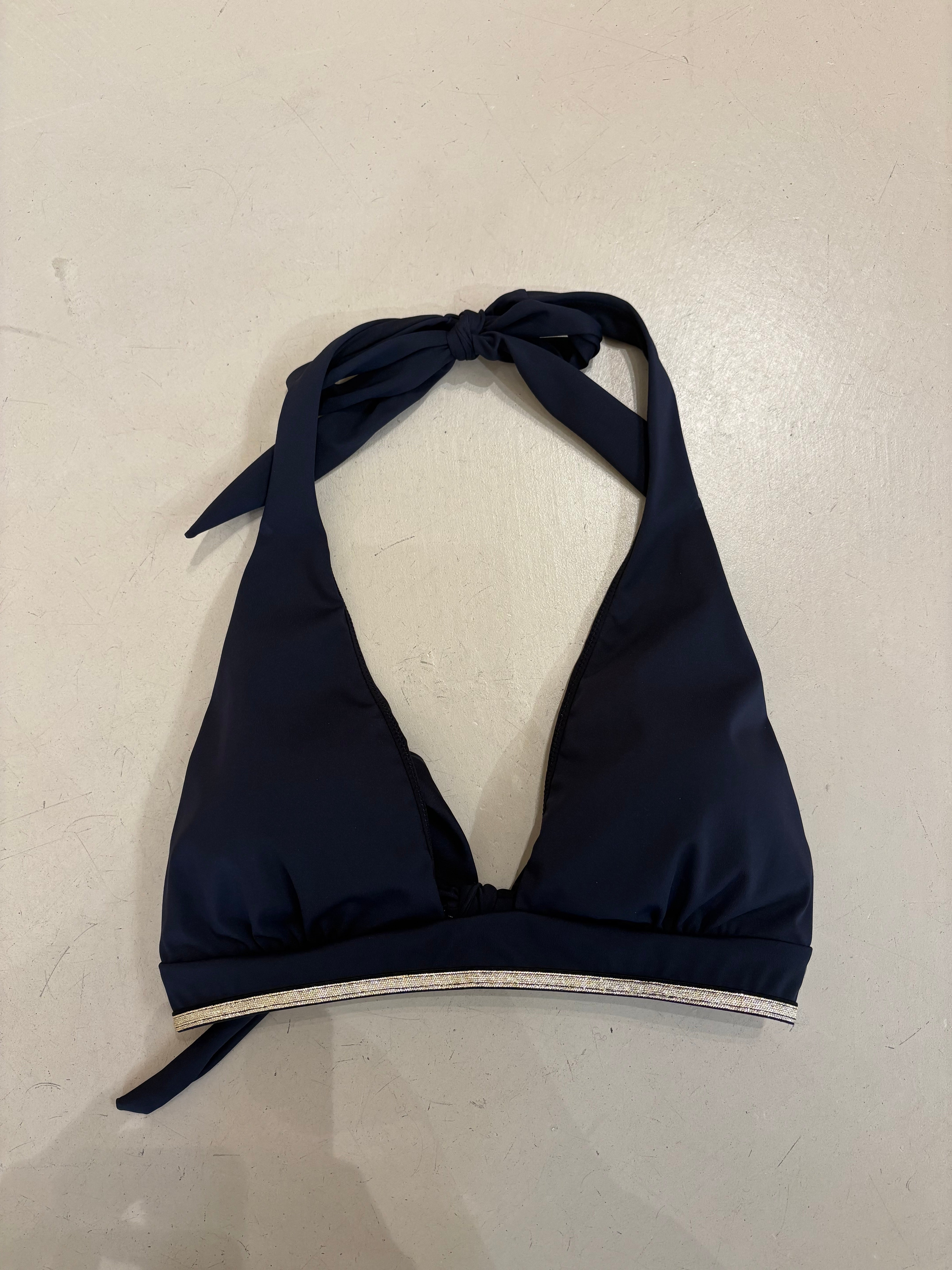 Triangle Bonnie Black Beach