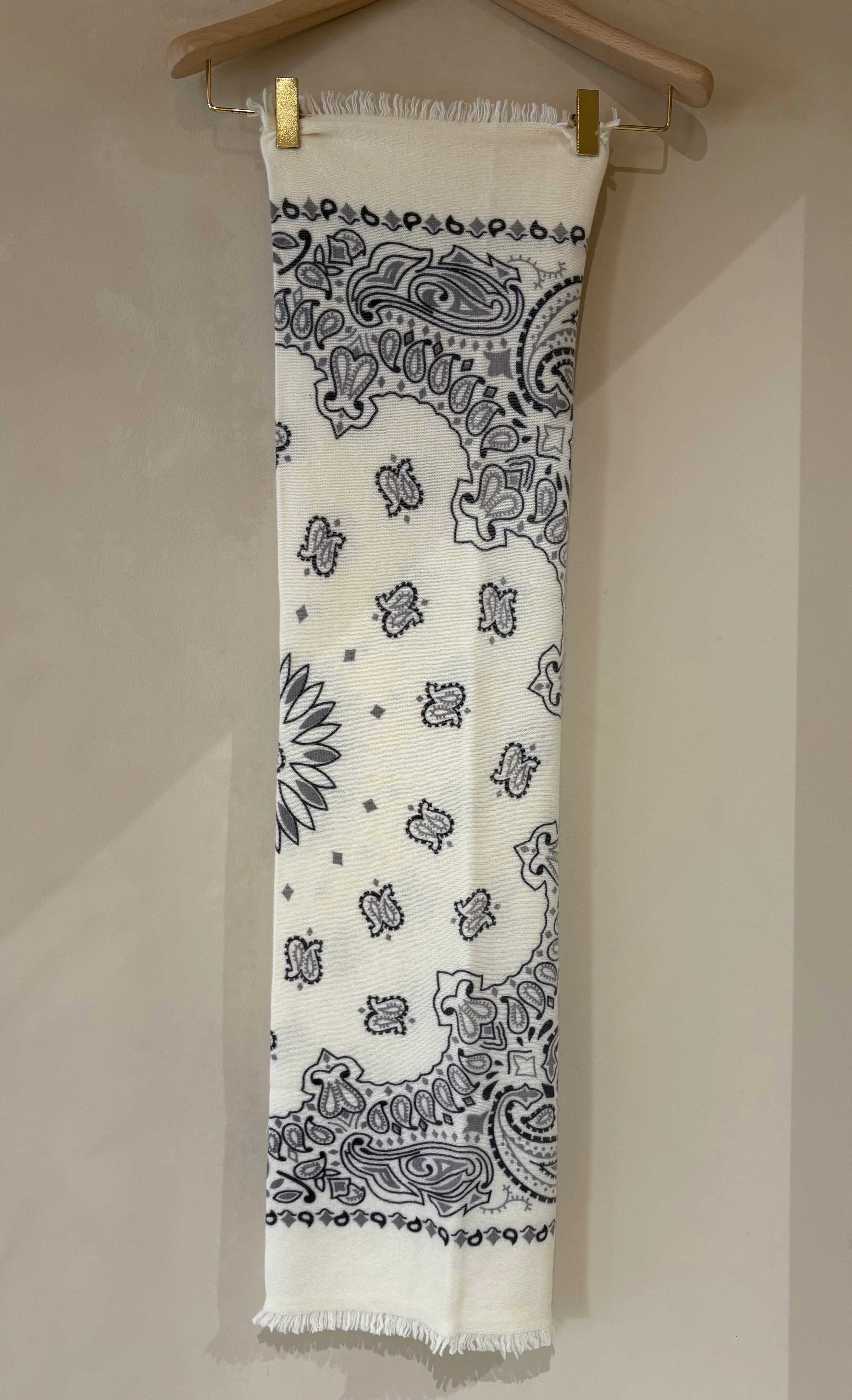 Grand Bandana Hachiko Bico Blanc Gris