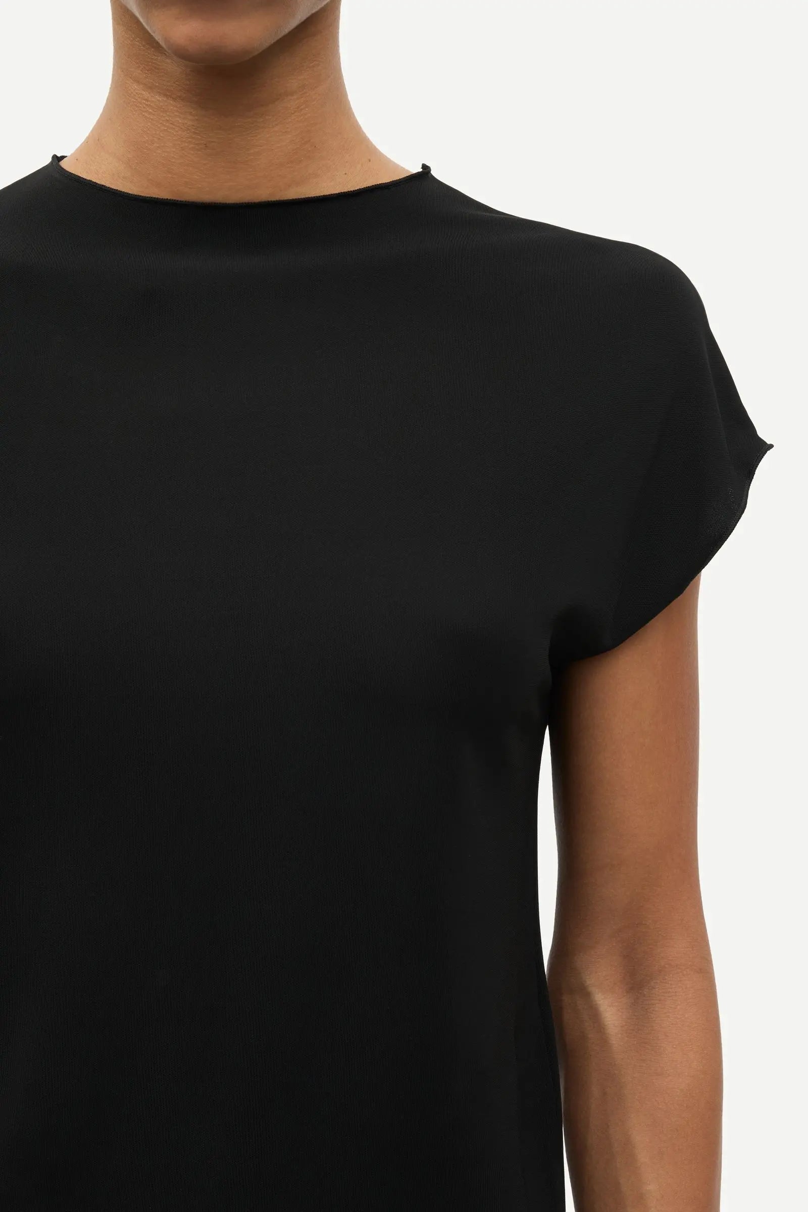Saumi Top Black