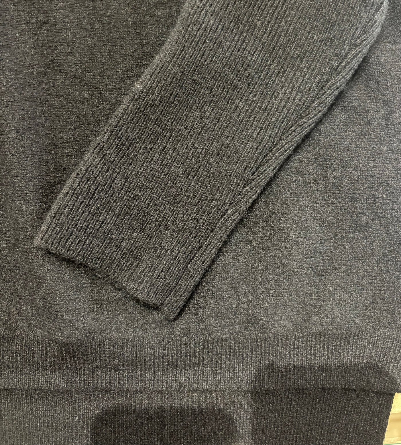 Pull Jessy Noir
