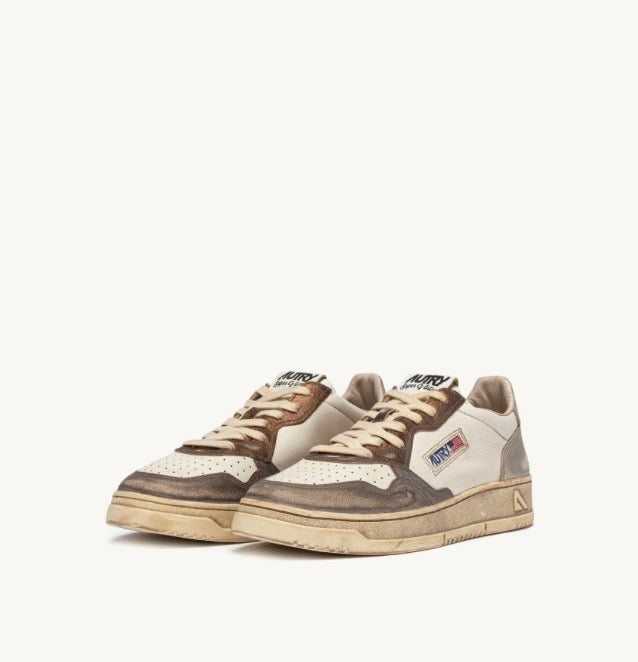 MT08 Baskets Medalist Low Super Vintage En Cuir Chocolate Et Argent