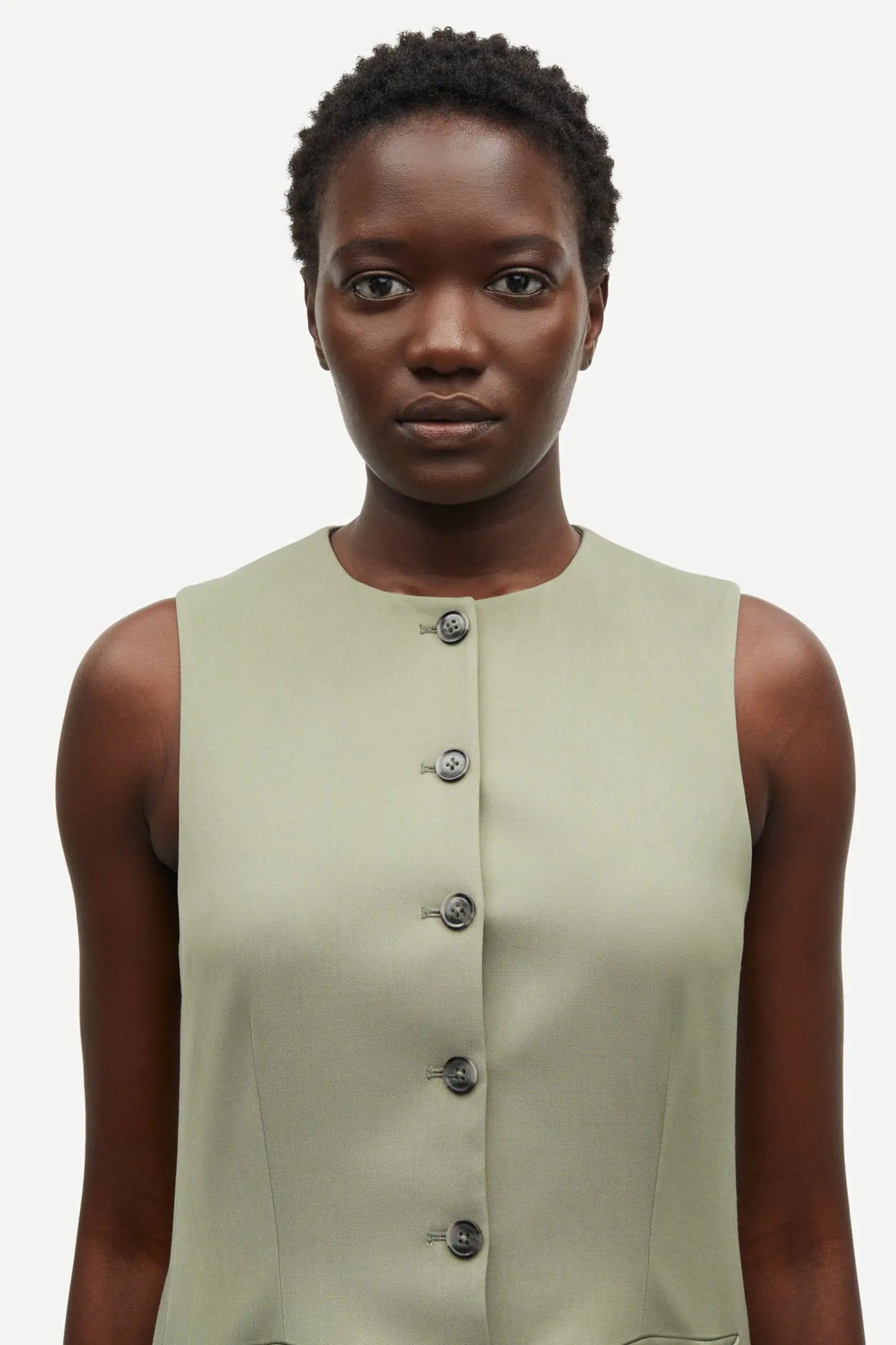 Saruma Vest Vetiver