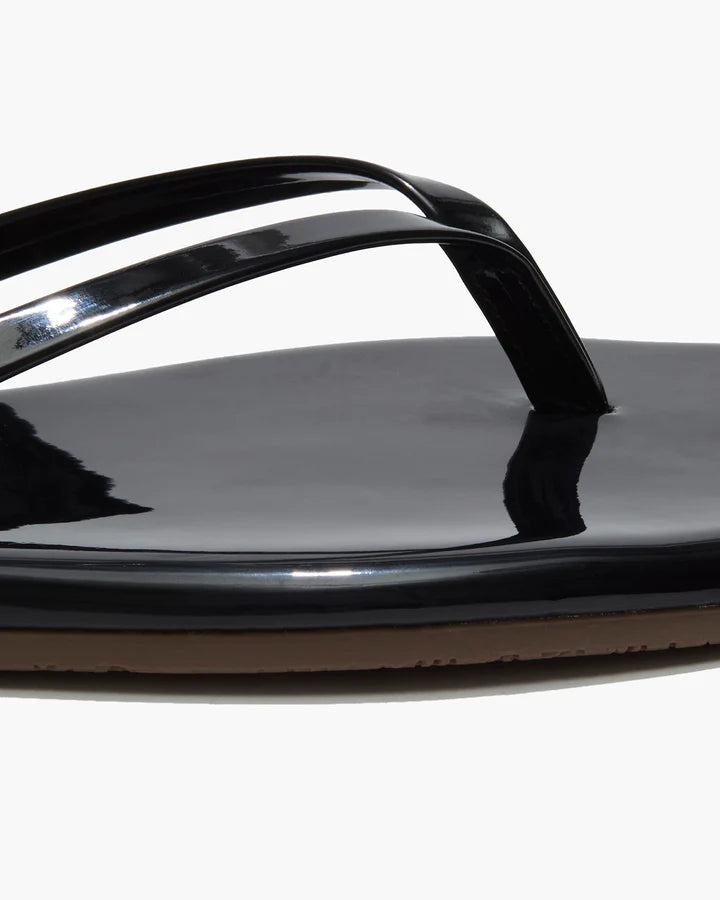 Tong Square Toe Lily Black Licorice