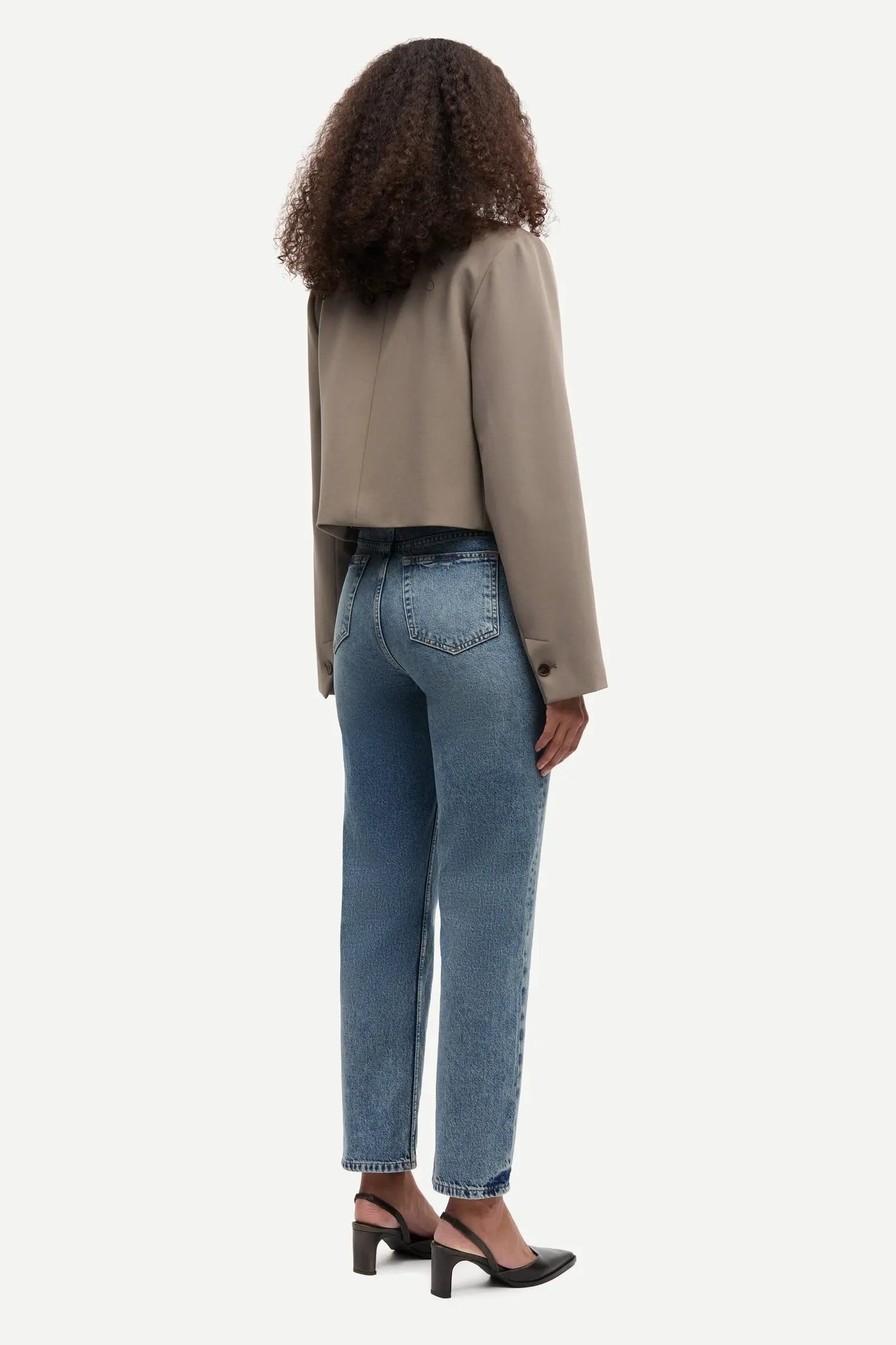 Blazer Salaney Dark Aluminum