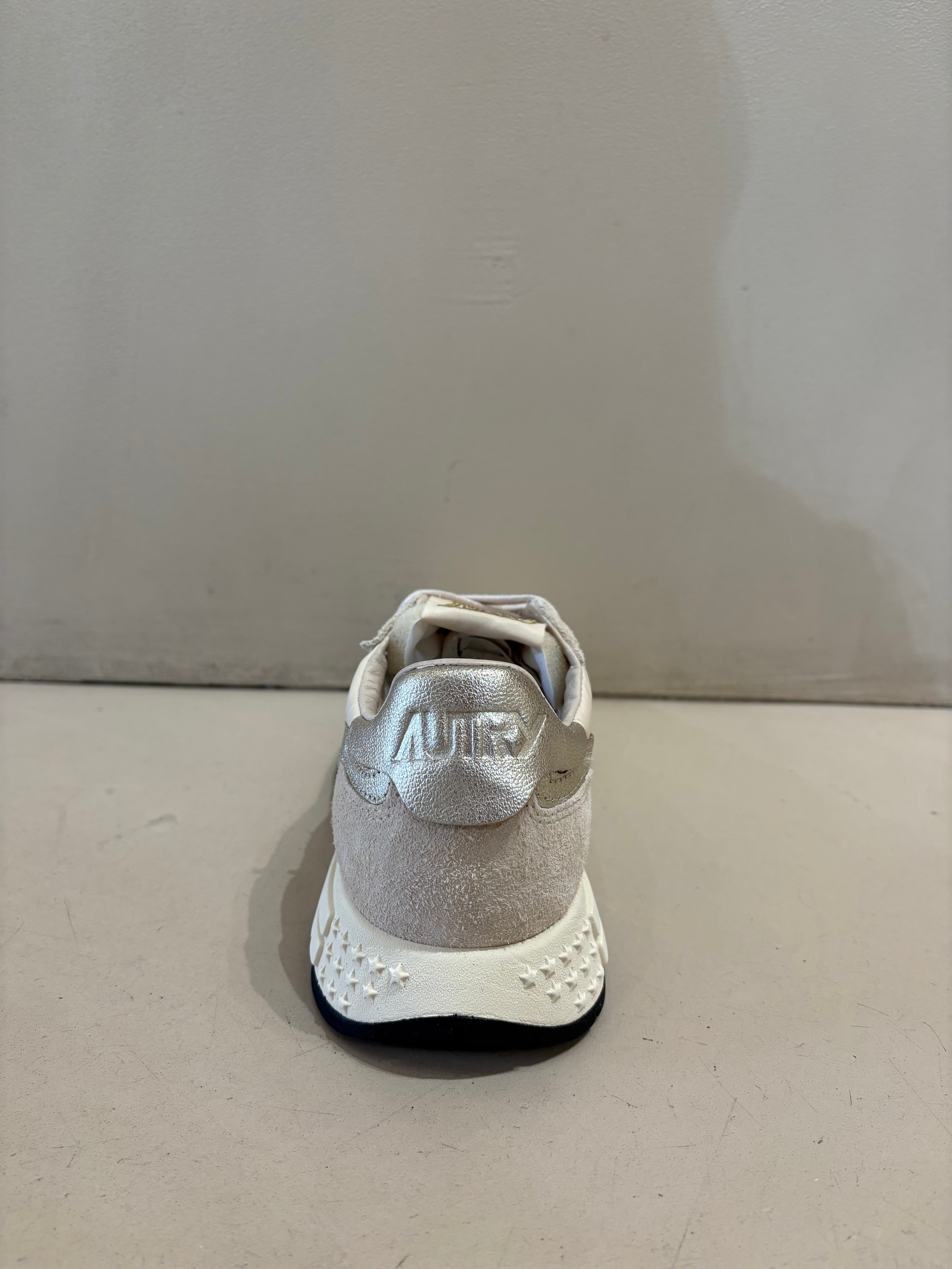 YD01 Basket Reelwind Suenyl Lam Ecru Platinum
