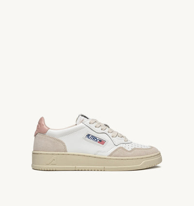 Baskets Medalist Suede White Powder