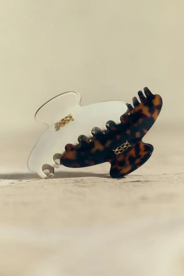 TEKLA HAIR CLIP - Tortoise