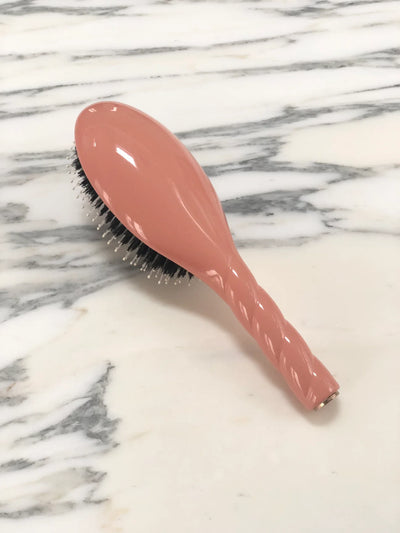 Brosse N°03 L’INDISPENSABLE DOUCEUR Cuir Chevelu sensible Corail