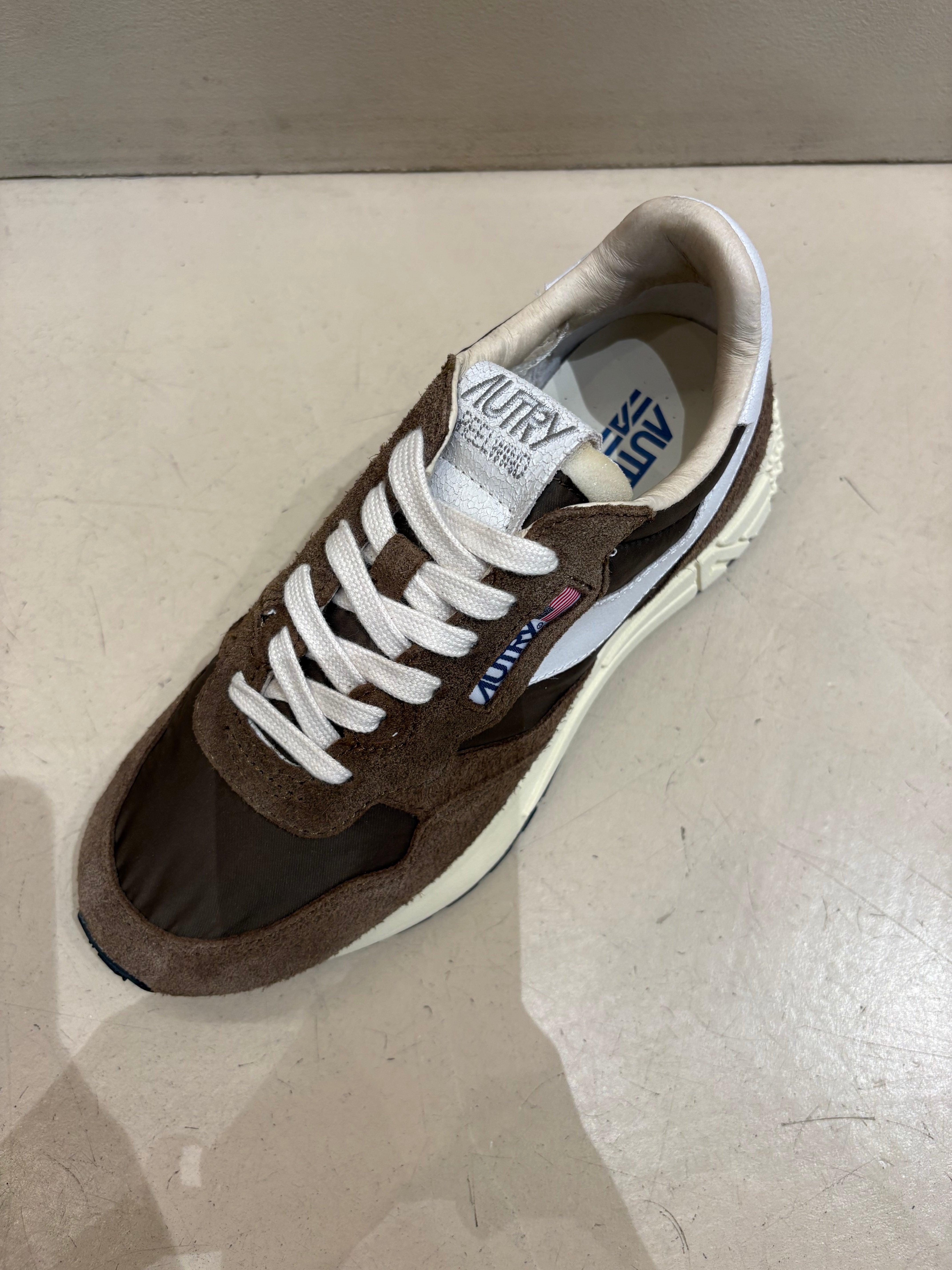 NC39 Basket Reelwind Nylon Crack White Tundra