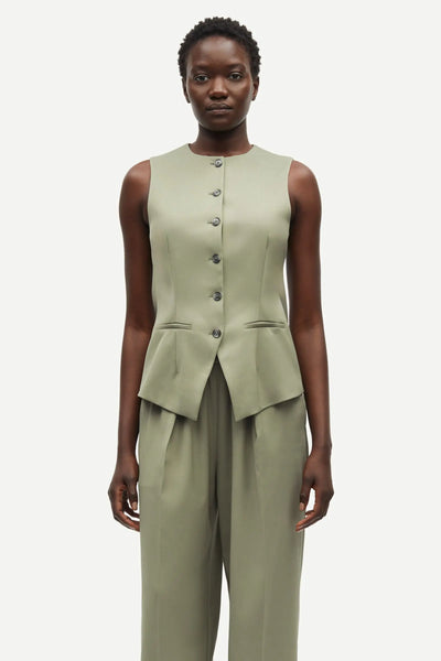 Saruma Vest Vetiver