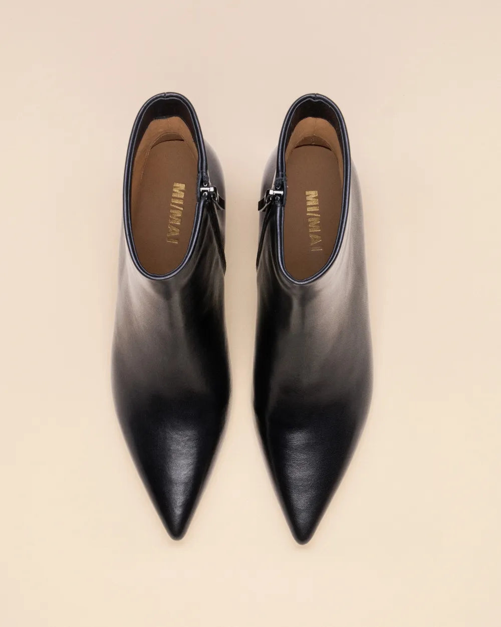 Bottines à talon et bout pointu Noura Low Black Calf