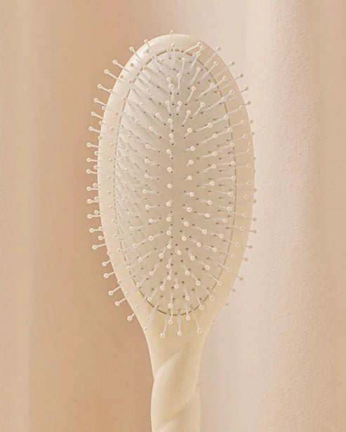 N.04 La Brosse Démêlante & Massante La Miracle Blanc Crème