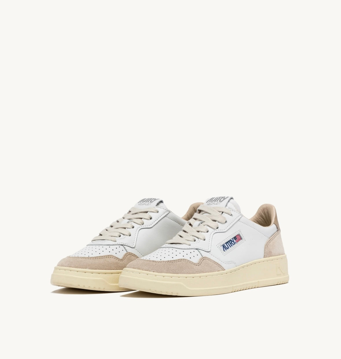 Baskets Medalist Suede White Pepper