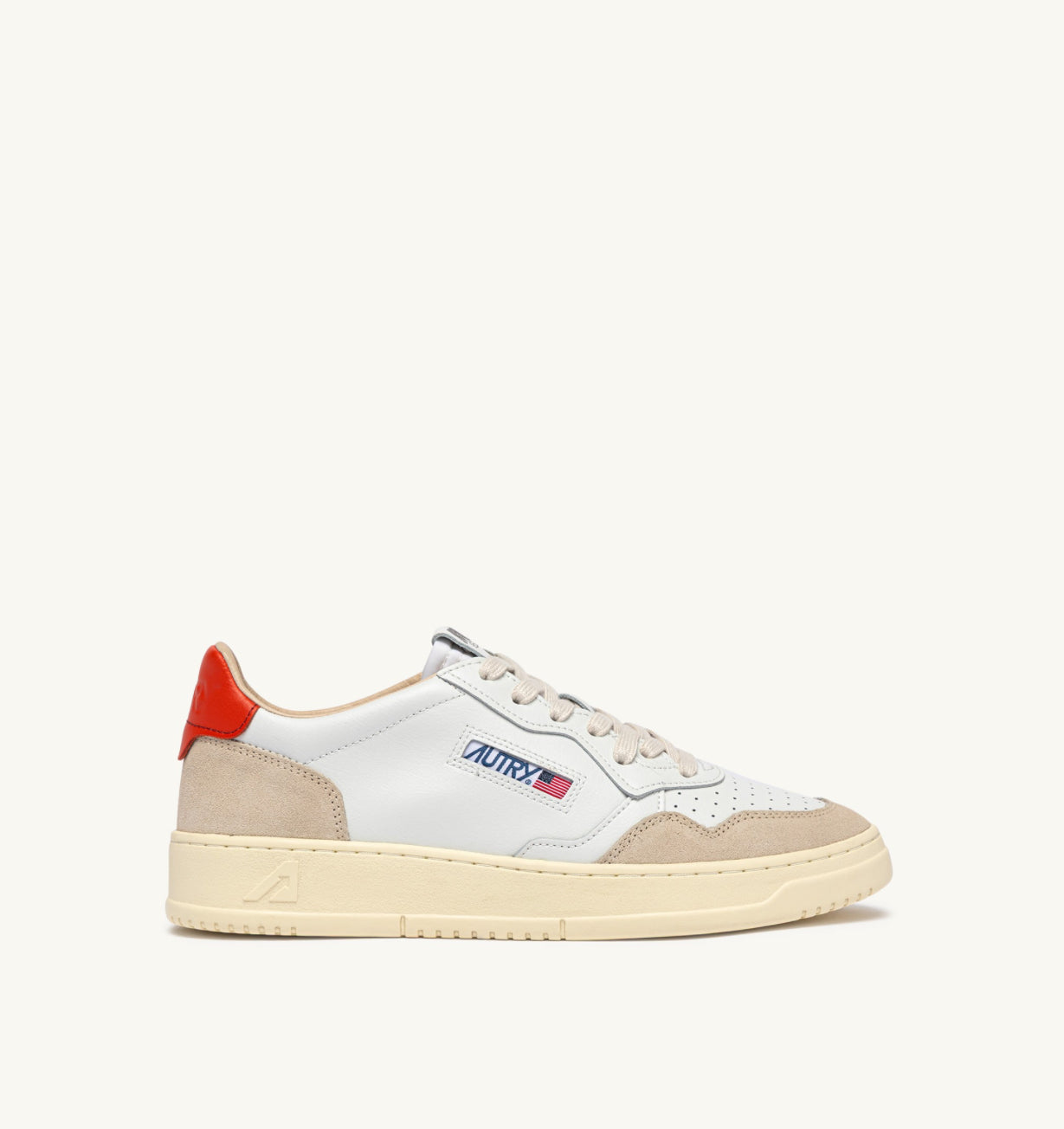 LS19 Medalist Low Leather Suede White Pumpkin