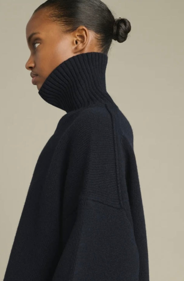 Pull William Oversize en Laine de Mérinos Navy