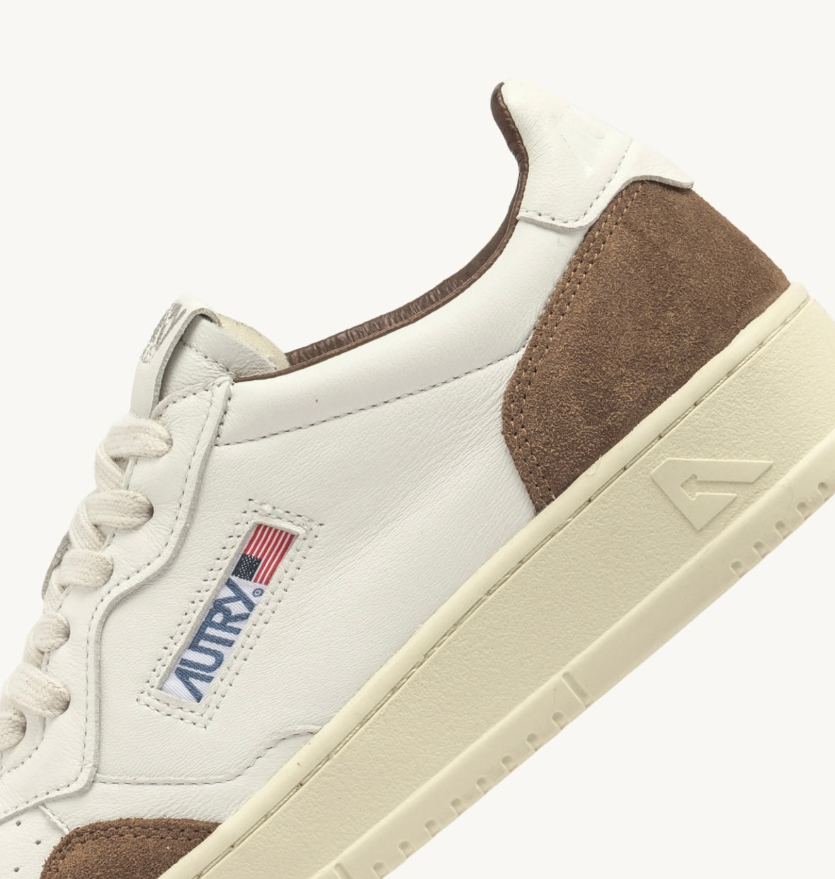 Baskets Medalist Low White Cigar