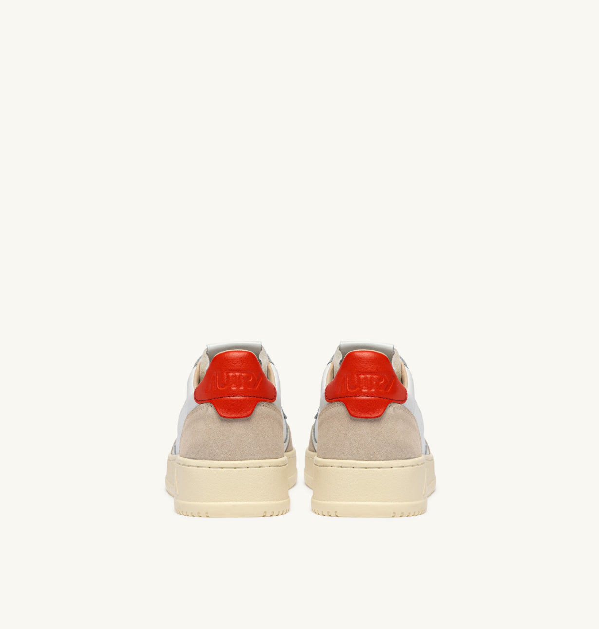 LS19 Medalist Low Leather Suede White Pumpkin