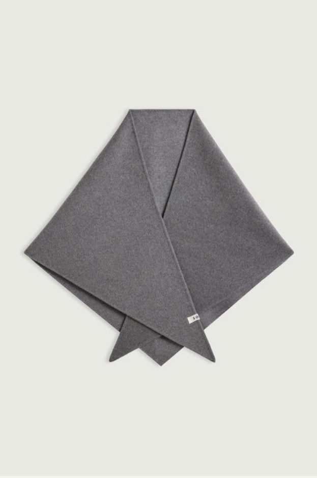 Foulard Triangle Jamelia En Laine Gris