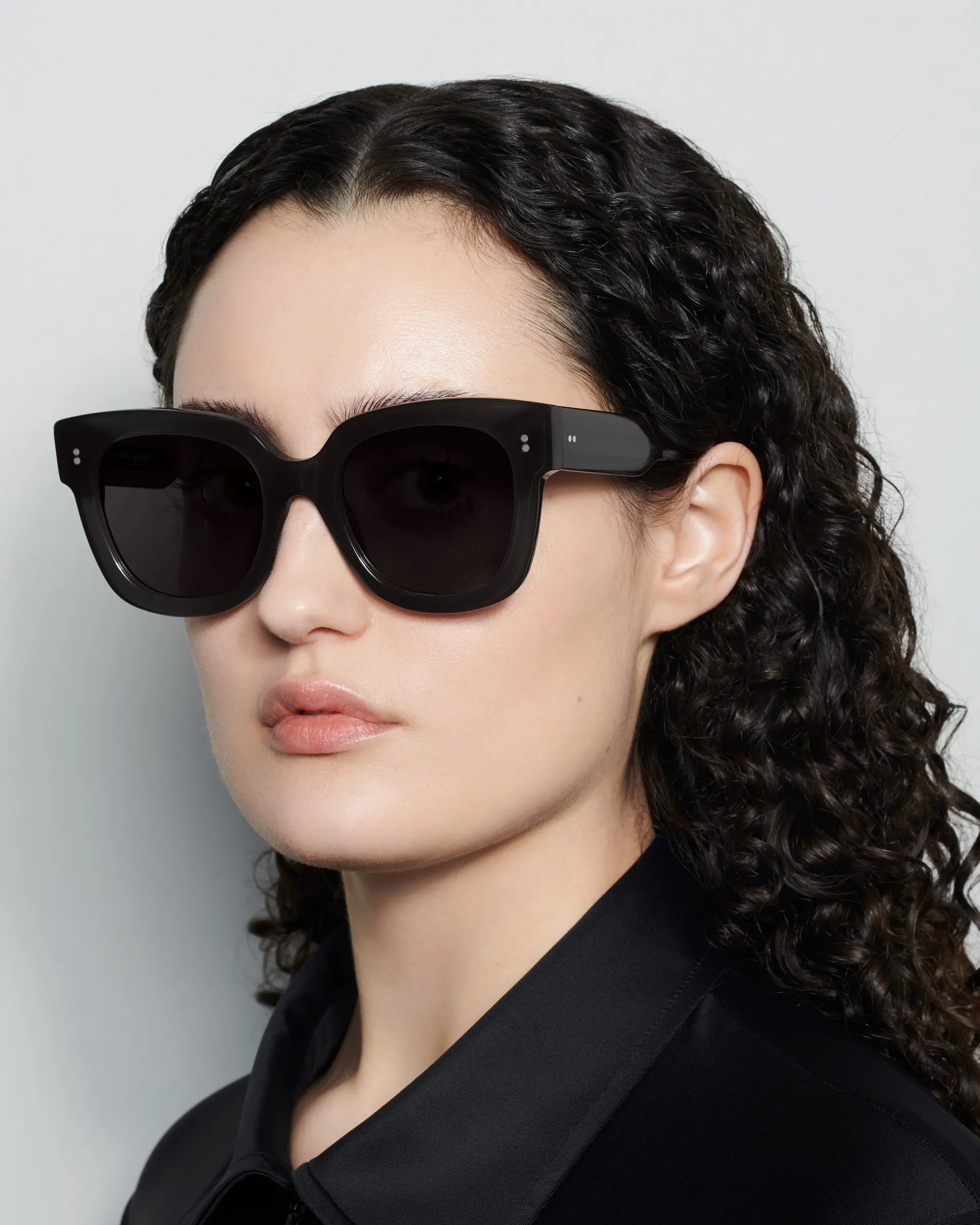 Lunettes 08 Dark Grey