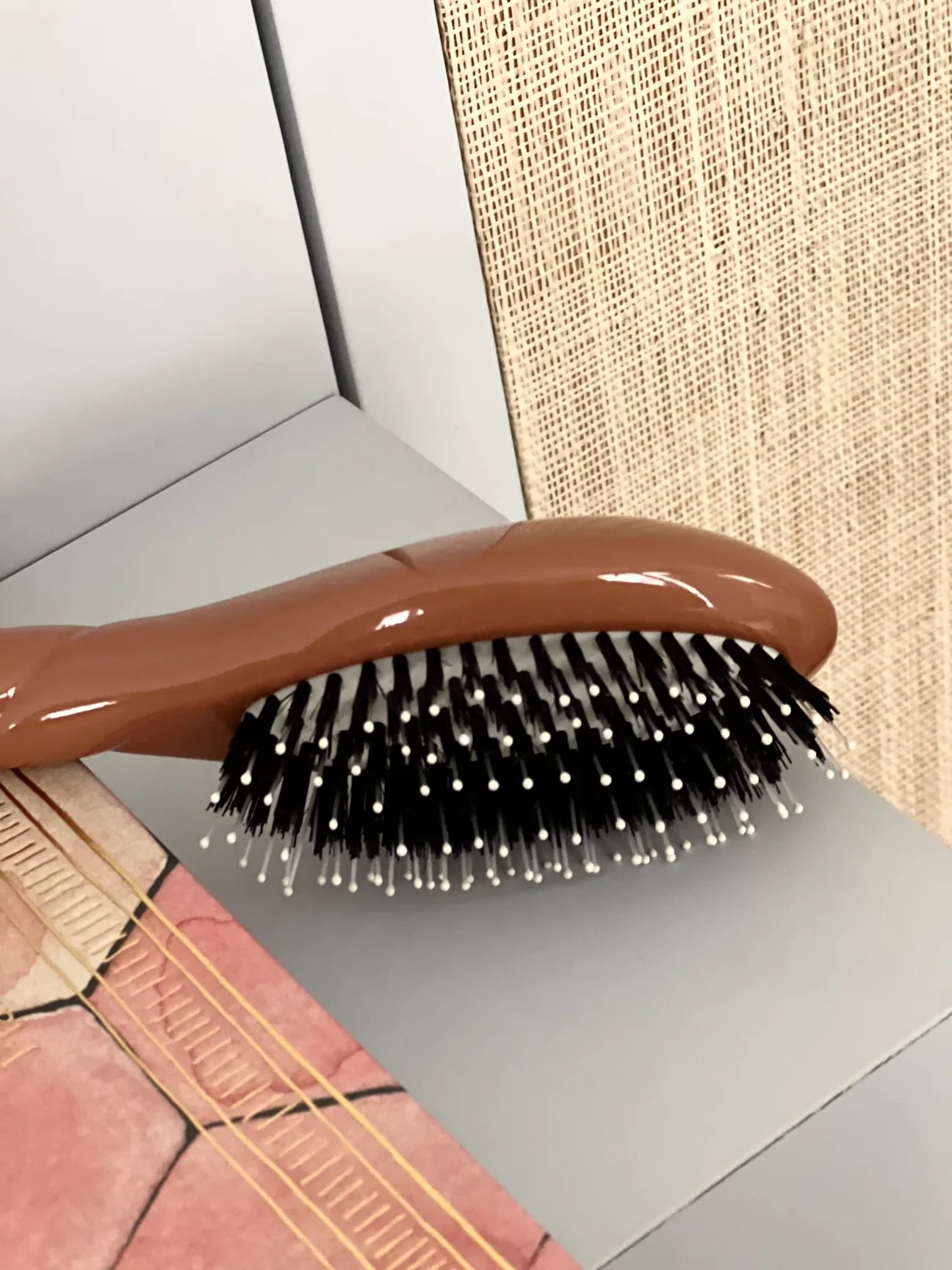 Petite Brosse N°03  L’INDISPENSABLE DOUCEUR Cuir Chevelu Sensible Terracotta